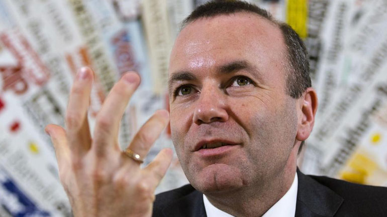 La Stampa: Ο Βέμπερ θέλει να εργασθεί μαζί με όλους, περιλαμβανομένων των Σαλβίνι και Όρμπαν