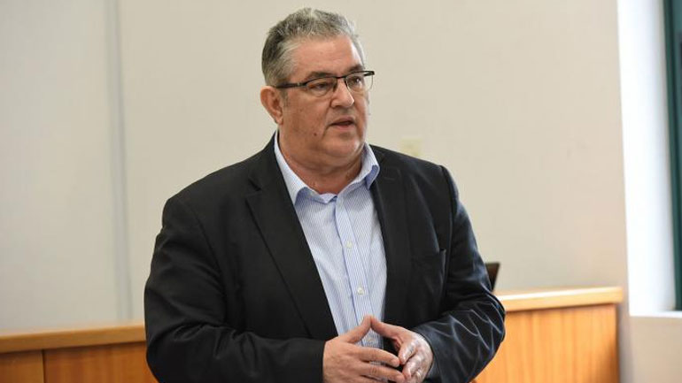 Συνάντηση Κουτσούμπα με αντιπροσωπεία κατοίκων του οικισμού Προσκυνά Φθιώτιδας