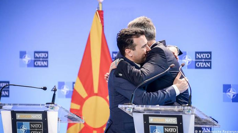 DW: Αναζητώντας success story στα Σκόπια