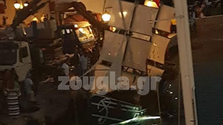 Σπέτσες: Μπατάρισε η τουρκική ναυαρχίδα πριν την πυρπολήσουν