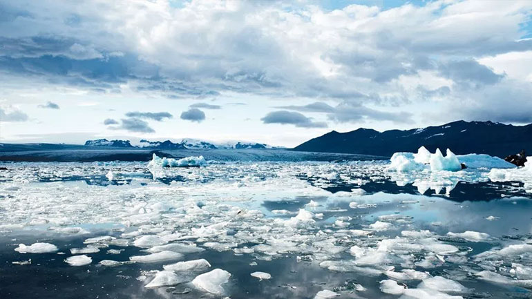 Libération: «Κλιματική έκτακτη ανάγκη το SOS 700 επιστημόνων»