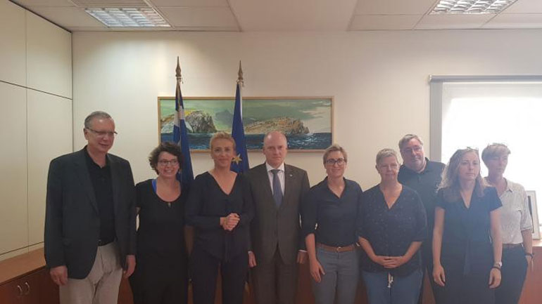 Μέλη τοπικών κυβερνήσεων της Γερμανίας ενημέρωσε η Περιφερειάρχης Αττικής