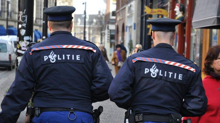 Νορβηγία: Ολλανδοί αστυνομικοί συμμετέχουν στην έρευνα για τον εντοπισμό ενός συνεργάτη του WikiLeaks