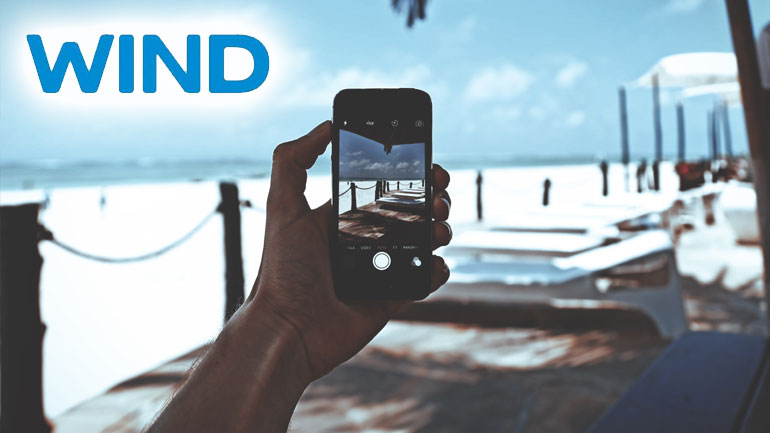 WIND: Διπλάσια η κίνηση δεδομένων φέτος το καλοκαίρι