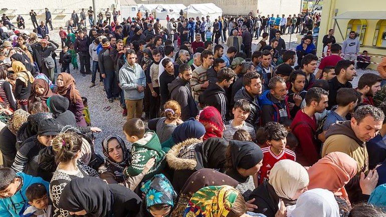 Πρόεδρος Αυστριακού Οικ. Επιμελητηρίου: «Αναγκαία η μετανάστευση για την αυστριακή οικονομία»