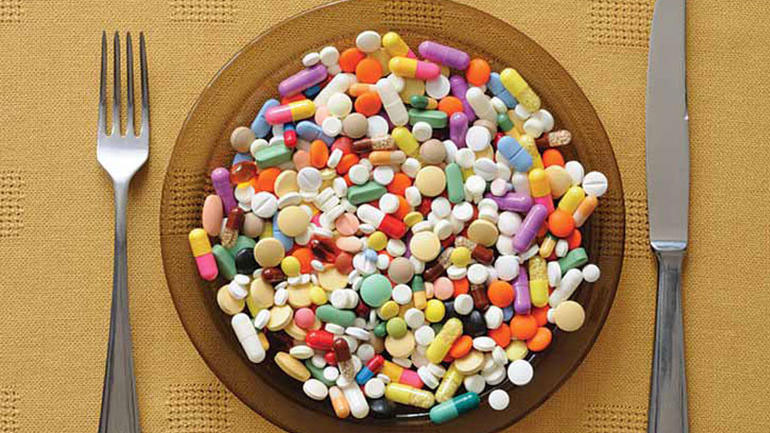 Νέα έρευνα δείχνει ότι ένας στους δύο παίρνουν συμπληρώματα διατροφής στην Ελλάδα