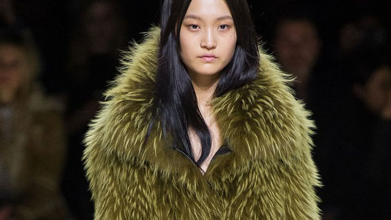Περισσότερο eco-conscious ο οίκος Burberry – Απαγορεύει τη χρήση αληθινής γούνας