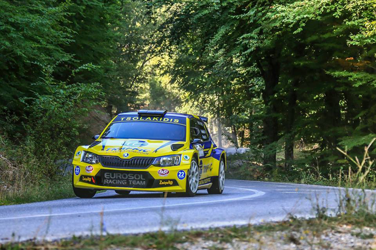 Ο Σωκράτης Τσολακίδης τρέχει με Skoda Fabia R5 της ουγγρικής ομάδας Eurosol και έχοντας την στήριξη των, Traffic Oil, Mr Fast καθαριστικά, DGH ΑΕΒΕ, Kosmocar, Συνεταιριστική Τράπεζα Σερρών, 22 Σουβλάκια και zougla.gr