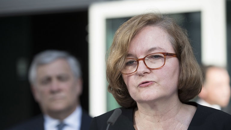 «Τα τρένα Eurostar μπορεί να μην περνούν στη Γαλλία αν δεν υπάρξει συμφωνία για το Brexit»