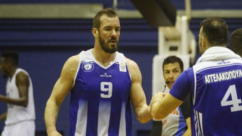 Μπάσκετ: Συμφώνησε με τον Ήφαιστο ο Χαριτόπουλος