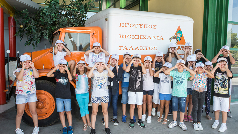 Σχολικά χαμόγελα: Η ΔΕΛΤΑ και οι εργαζόμενοί της στηρίζουν έμπρακτα τα Παιδικά Χωριά SOS