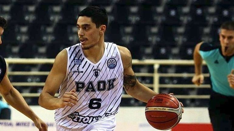 Παραμένει στον ΠΑΟΚ ο Κόνιαρης