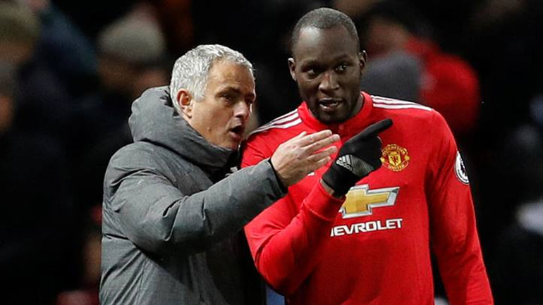 Λουκάκου: «Σεβασμός στον Μουρίνιο»