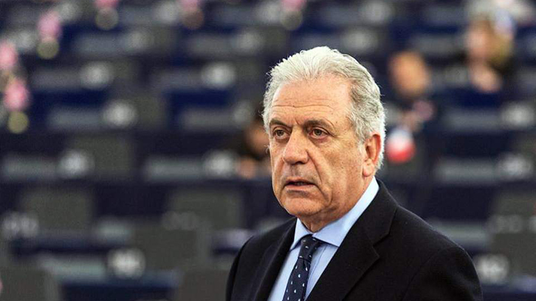 Δ. Αβραμόπουλος: Η Ευρωπαϊκή Ένωση είναι στο πλευρό της Ελλάδος