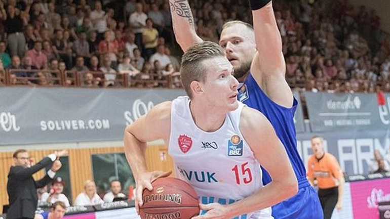 Ο Πανιώνιος Βίκος Cola ανακοίνωσε τον Σινγκλέρ