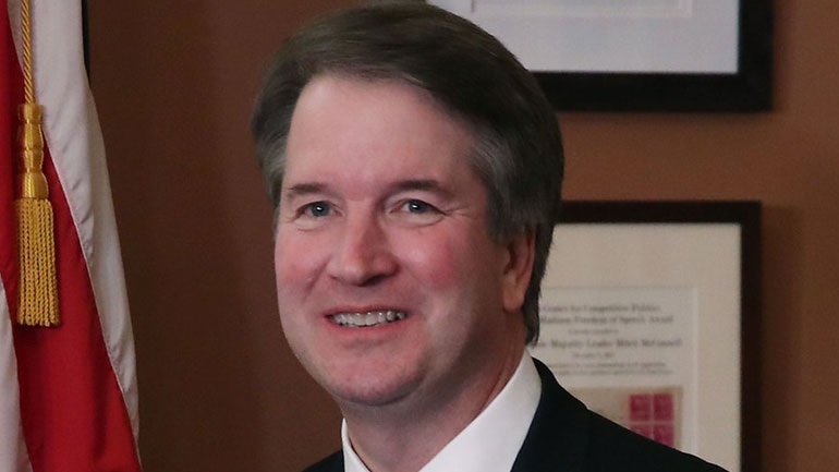 ΗΠΑ: Η γυναίκα που κατηγόρησε τον Μπρετ Κάβανο για σεξουαλική επίθεση αποκάλυψε το όνομά της