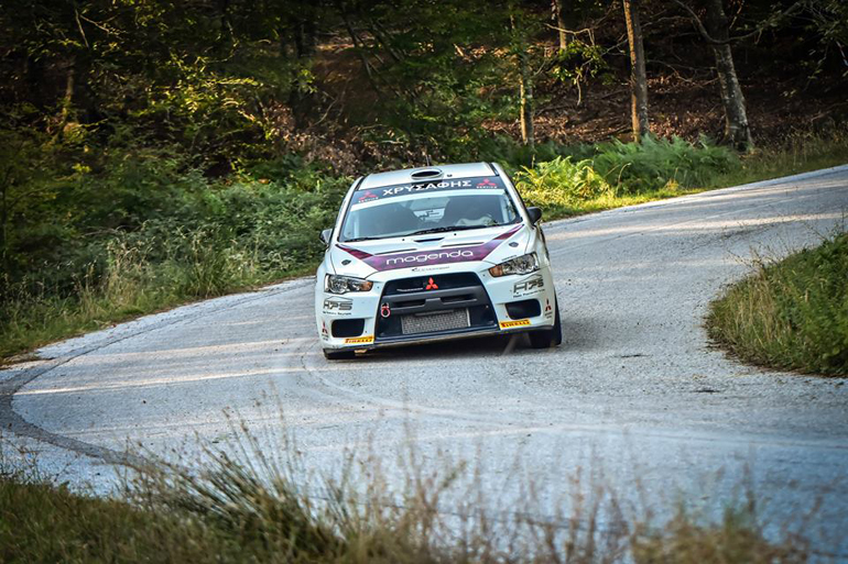 Βάθρο για τα αδέρφια Καρπάνου που έτρεξαν με Mitsubishi EVO X