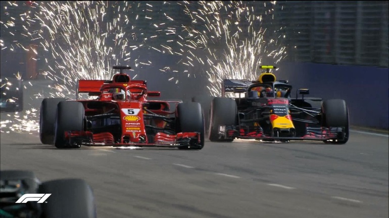 Λίγα μέτρα μετά την εκκίνηση και ο Vettel προσπερνά το Verstappen...