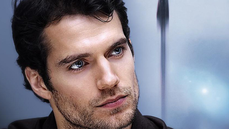 Ο Χένρι Κάβιλ απαντά με βίντεο στις φήμες ότι δεν θα είναι πλέον ο Superman