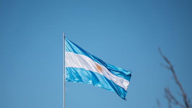 «Πρόοδος» στις συνομιλίες Αργεντινής – ΔΝΤ για την επίσπευση της καταβολής του δανείου