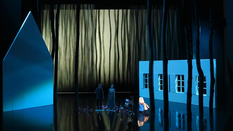 Αυλαία στην Εθνική Λυρική Σκηνή με την αριστουργηματική όπερα «Γενούφα»