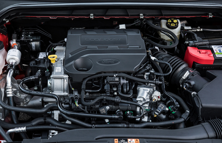 Το Ford Focus είναι διαθέσιμο με κινητήρες βενζίνης και diesel
