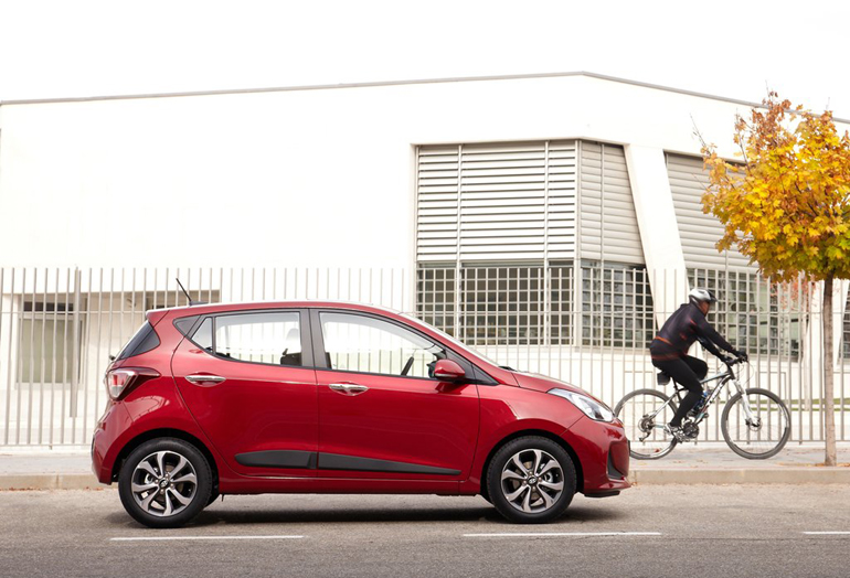 Το κορεατικό μοντέλο είναι ένα αυτοκίνητο πόλης που όμως όταν βγει στην εθνική είναι σίγουρο πως δεν θα προβληματίσει τον οδηγό...