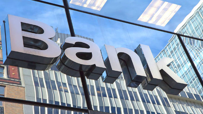 Σε δεινή θέση οι ελληνικές τράπεζες