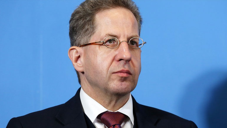 Την απομάκρυνση του Μάασεν από τη θέση του επικεφαλής της υπηρεσίας εσωτερικής ασφάλειας ανακοίνωσε το Βερολίνο