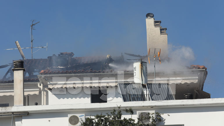 Υπό έλεγχο η φωτιά σε διαμέρισμα στα Μελίσσια