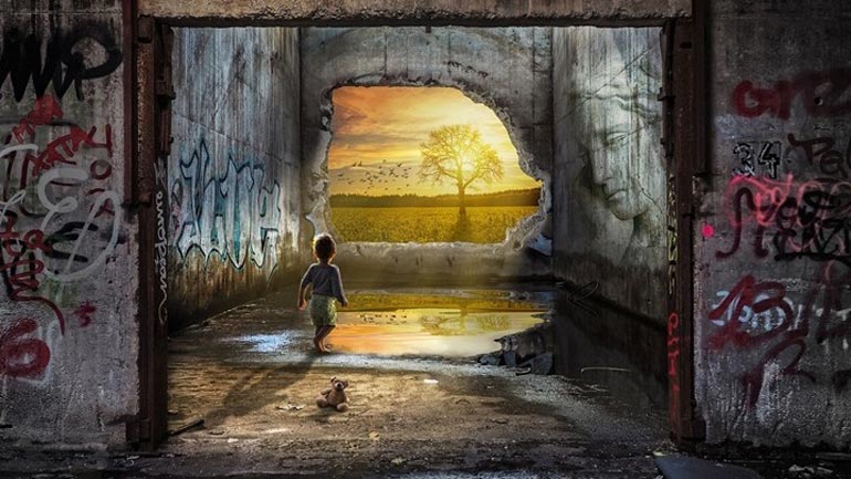 Το Θέατρο Πόρτα υποδέχεται με τέσσερις παραγωγές τη νέα θεατρική σεζόν