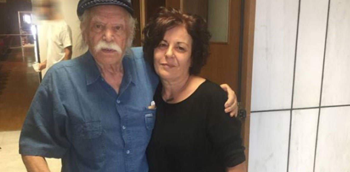 Μανώλης Γλέζος: ”Η μάνα του Παύλου Φύσσα δεν μπορεί να μένει μόνη της σε αυτή τη δίκη”