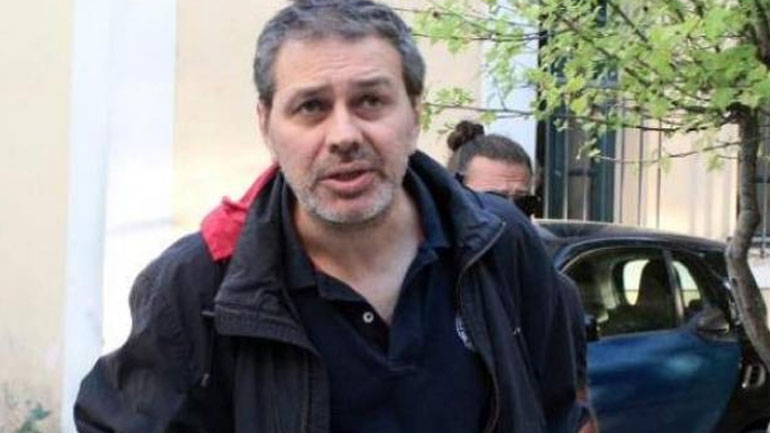 «Συγγνώμη» του Στέφανου Χίου στον Νίκο Κοτζιά και τον ελληνικό λαό για δημοσιεύματα στο «Μακελειό»