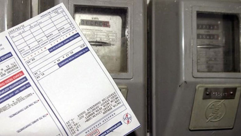 ΠΑΜΕ Ηρακλείου: Η ΔΕΗ έκοψε το ρεύμα σε άνεργη με σύζυγο με αναπηρία στις Γούβες