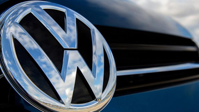 Bloomberg: H Volkswagen αποχωρεί από το Ιράν