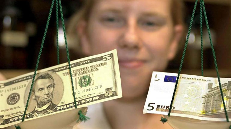 Ενισχύεται το ευρώ στην αγορά συναλλάγματος