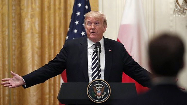 Ο Τραμπ πρότεινε στην Ισπανία να χτίσει ένα τείχος στη Σαχάρα για τους μετανάστες