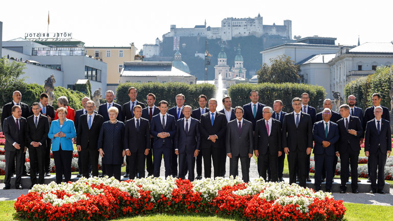 Μετατίθενται οι συζητήσεις για Brexit και μεταναστευτικό