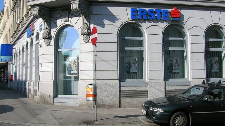 Erste Bank: «Άσκηση ισορροπίας» το προσχέδιο του ιταλικού προϋπολογισμού