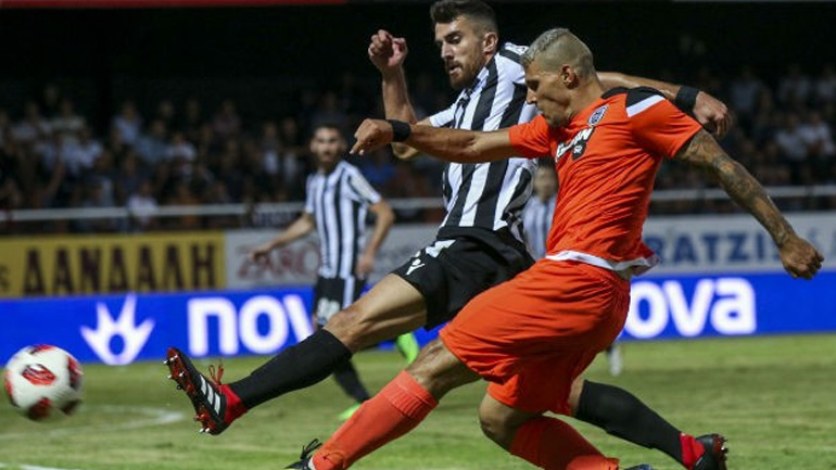 Μοίρασε πρόστιμα η Super League