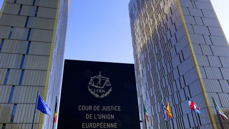 Η Κομισιόν παρέπεμψε την Πολωνία στο Ευρωπαϊκό Δικαστήριο για την αμφιλεγόμενη δικαστική μεταρρύθμιση