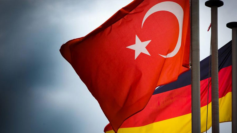 Η Τουρκία επιδιώκει τη στήριξη του Βερολίνου