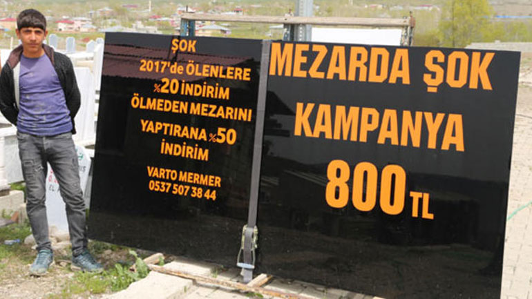 Η κρίση στην Τουρκία χτύπησε και τα… νεκροταφεία