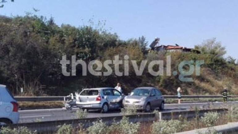 Τροχαίο ατύχημα με τραυματία στον Περιφερειακό Θεσσαλονίκης