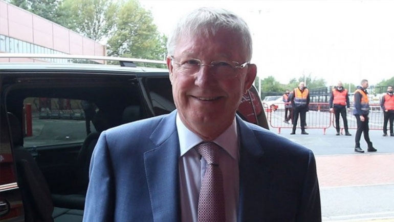 Επέστρεψε στο «Ολντ Τράφορντ» και αποθεώθηκε ο Φέργκιουσον Επέστρεψε στο «Ολντ Τράφορντ» και αποθεώθηκε ο Φέργκιουσον