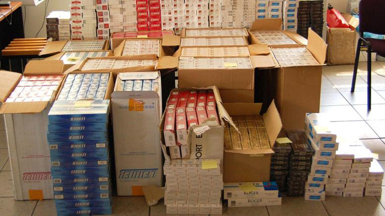 Δραπετσώνα: Συλλήψεις για διακίνηση λαθραίων τσιγάρων