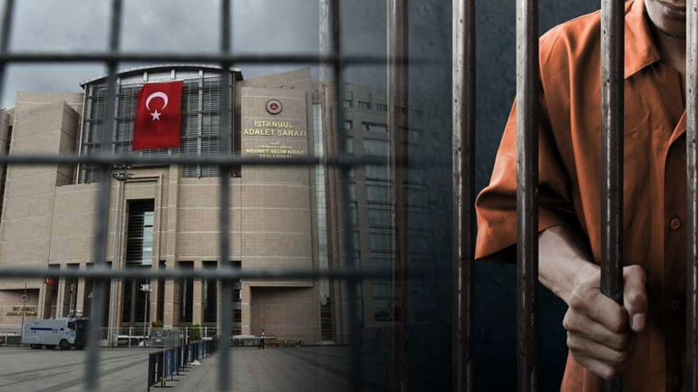 Deutsche Welle: Eκατοντάδες Τούρκοι δικηγόροι στις φυλακές