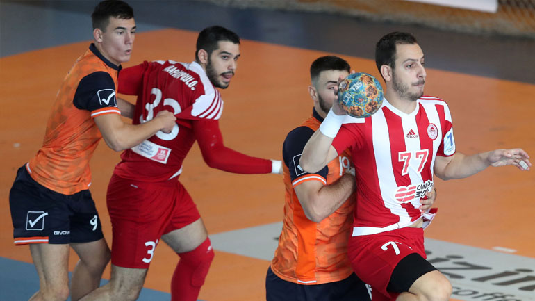 Χάντμπολ: Εύκολο έργο είχαν στην πρεμιέρα Ολυμπιακός και ΑΕΚ