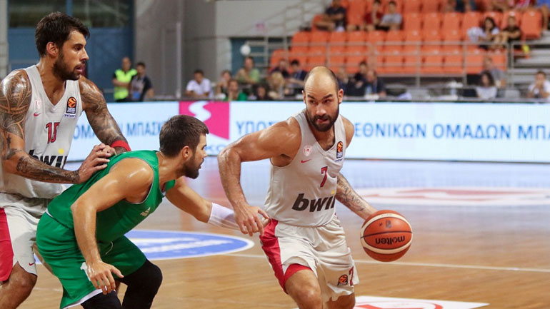 Πρωτιά στο τουρνουά της Κρήτης για τον Ολυμπιακό, 70-65 την Ούνιξ Καζάν