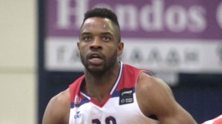 Mπάσκετ: Τέλος από την Κύμη ο Μπάρλοου